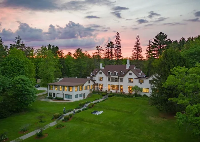 Seven Hills Inn
