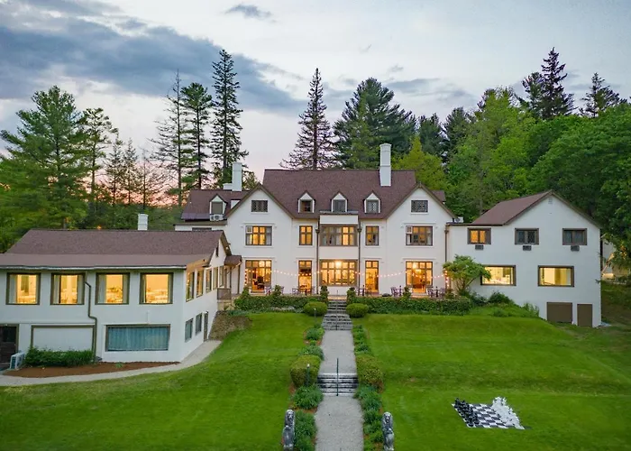 Seven Hills Inn